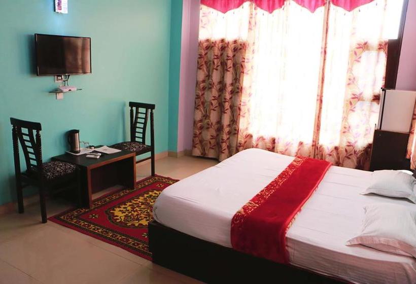 Aaa Hotel & Restaurant 14