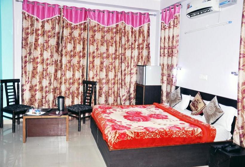 Aaa Hotel & Restaurant 3