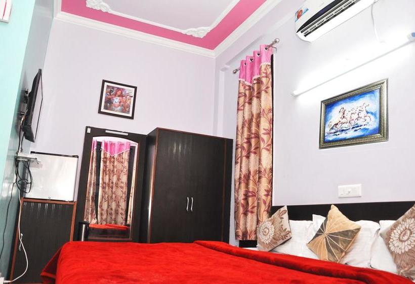 Aaa Hotel & Restaurant 4