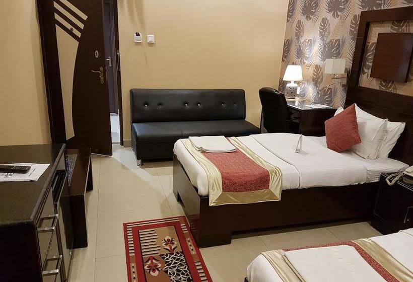 Hotel Function Inn 20