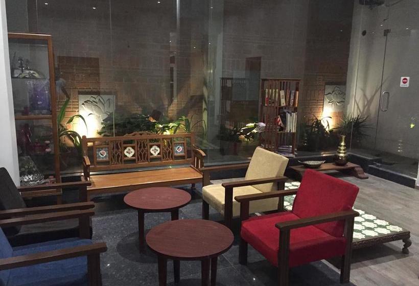 Hotel Purpletree Place West Marret 12