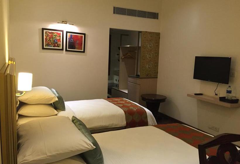 Hotel Purpletree Place West Marret 4