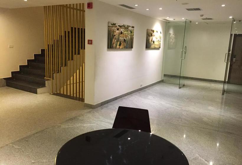 Hotel Purpletree Place West Marret 6