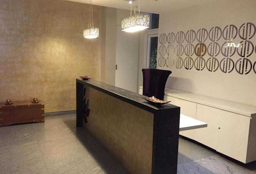 Hotel Purpletree Place West Marret 7