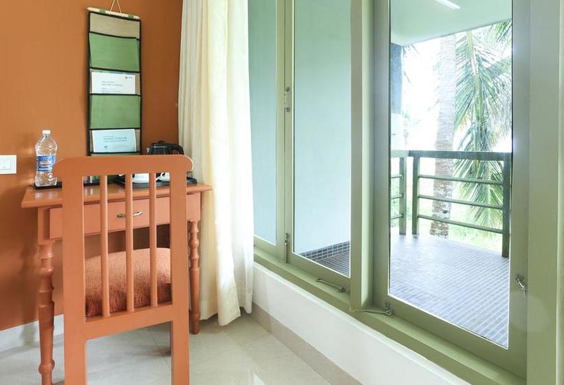 Hill Gardens Ayurvedic Resort 12