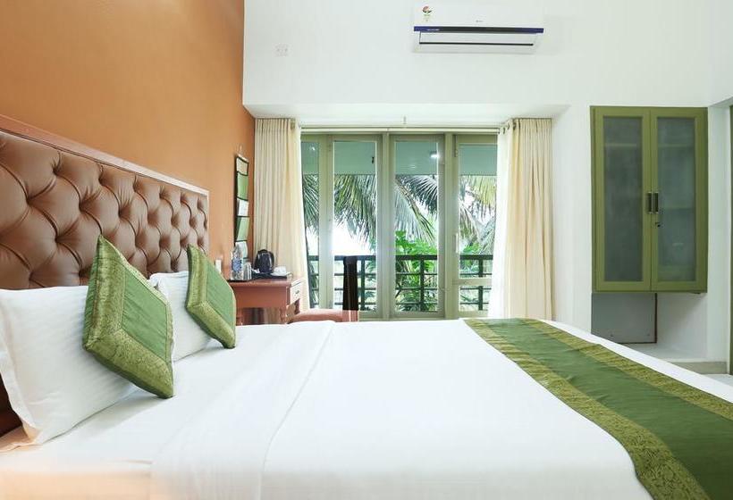 Hill Gardens Ayurvedic Resort 15