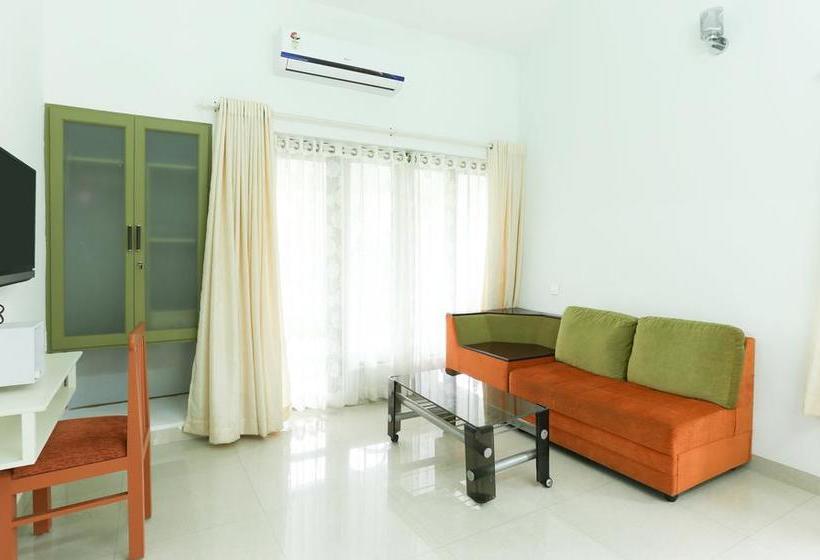 Hill Gardens Ayurvedic Resort 4