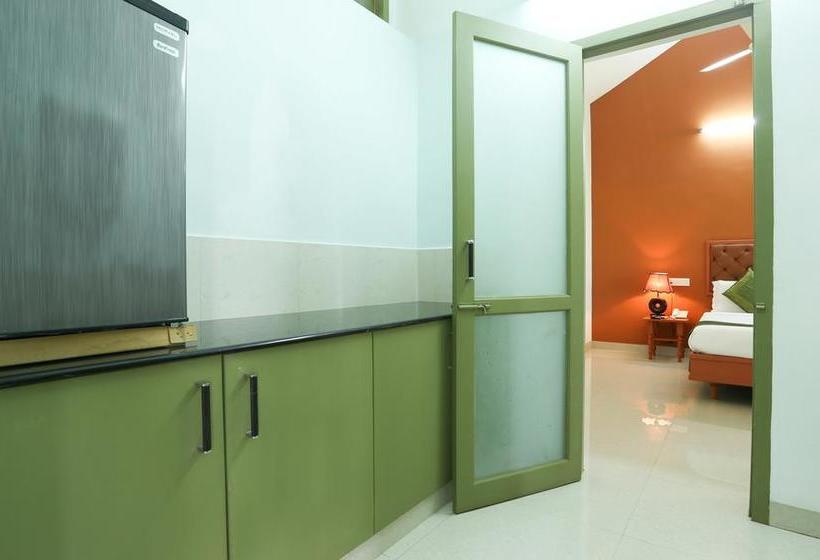 Hill Gardens Ayurvedic Resort 7