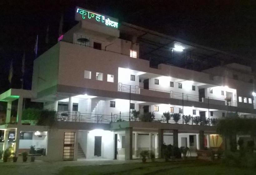 Hotel Kanha 17