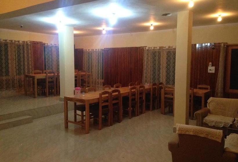 Hotel Castle Rock 10