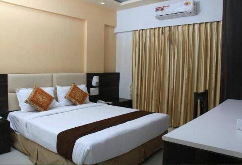 Hotel The Mangrove Wood Residency 11