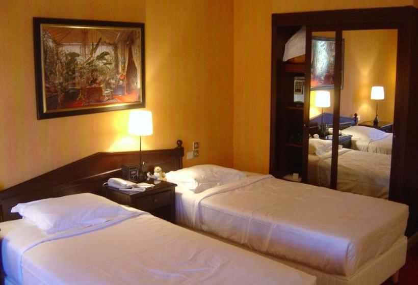 Hotel The Mangrove Wood Residency 13