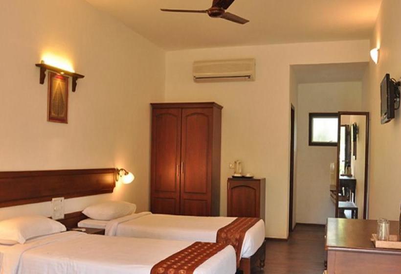 Hotel The Mangrove Wood Residency 5