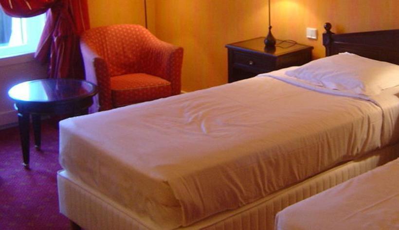 Hotel The Mangrove Wood Residency 7