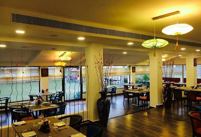 Hotel The Mangrove Wood Residency 8