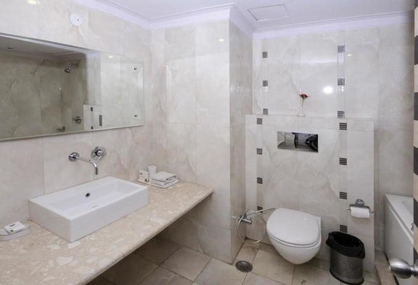 Shiva Oasis Resort 4