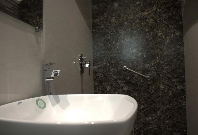 Hotel Sai Sanidhya 3