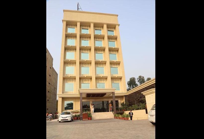 Hotel Ambassador Jalandhar Punjab