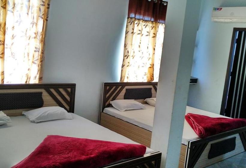 Hotel Radhika Palace 16