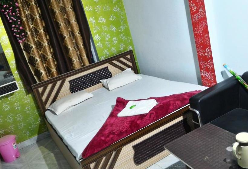 Hotel Radhika Palace 4