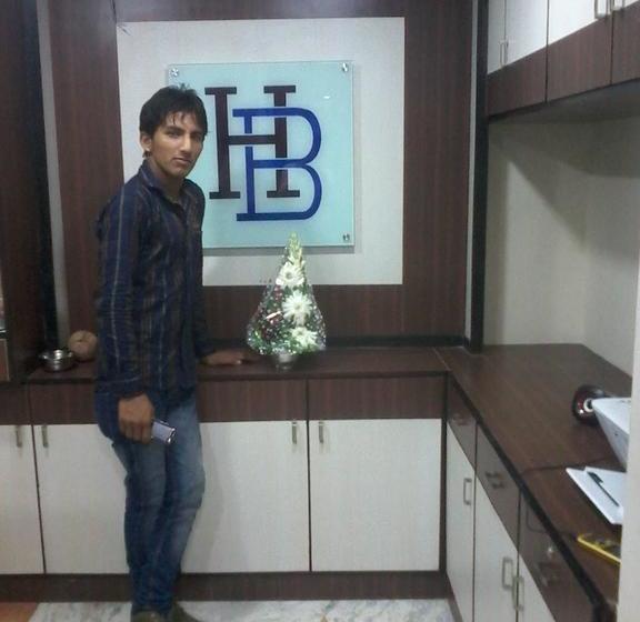 Hotel Honey Bunny 11