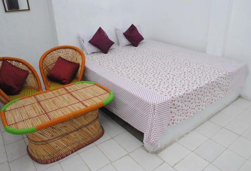 Pushkar Hotel Yuvraj 10