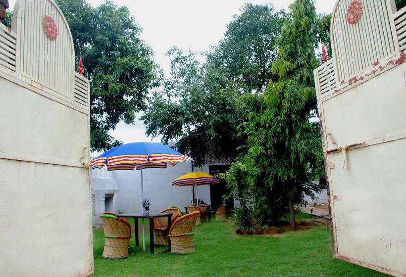 Pushkar Hotel Yuvraj 12