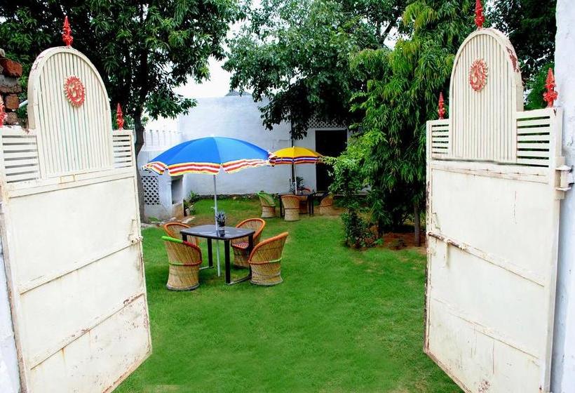 Pushkar Hotel Yuvraj 13