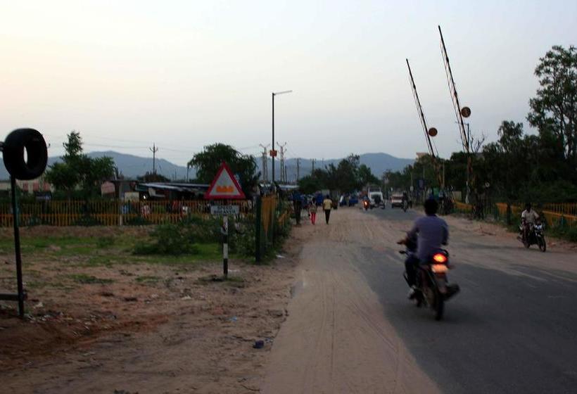 Pushkar Hotel Yuvraj 16