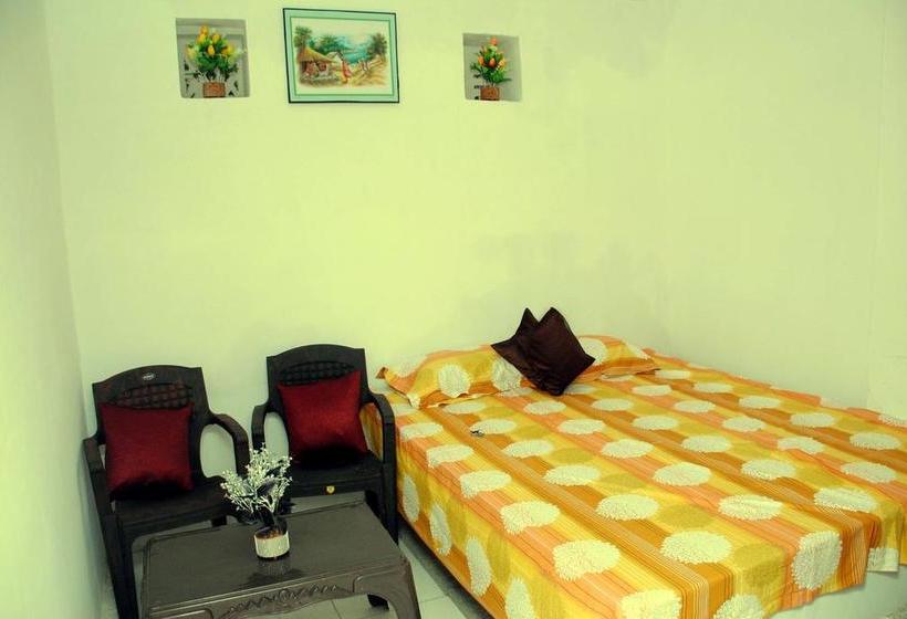 Pushkar Hotel Yuvraj 7