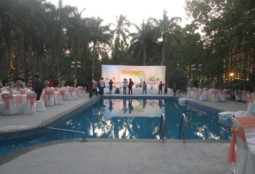 Hotel Kpm Tripenta 5