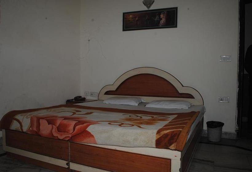 Hotel Sarwan 8