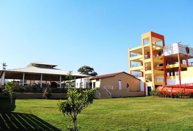 Paradise Tent Resort 11