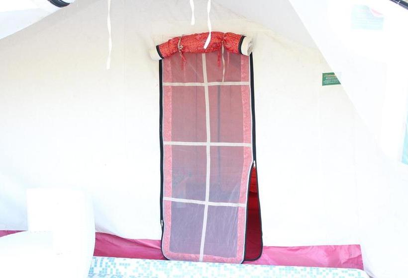 Paradise Tent Resort 13