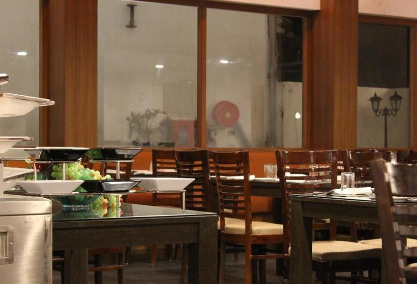 Pine Tree Spa Resort Darjeeling