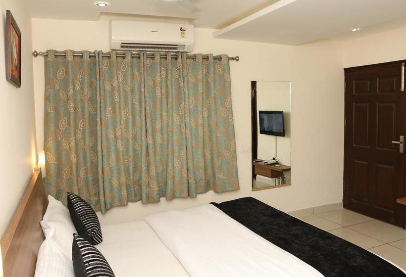 Hotel Skippers Inn 11