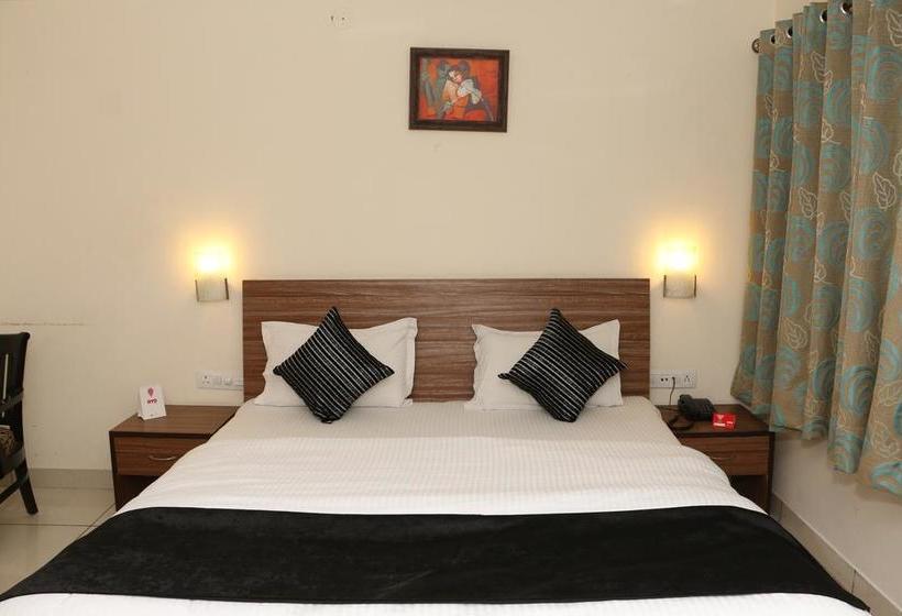 Hotel Skippers Inn 13