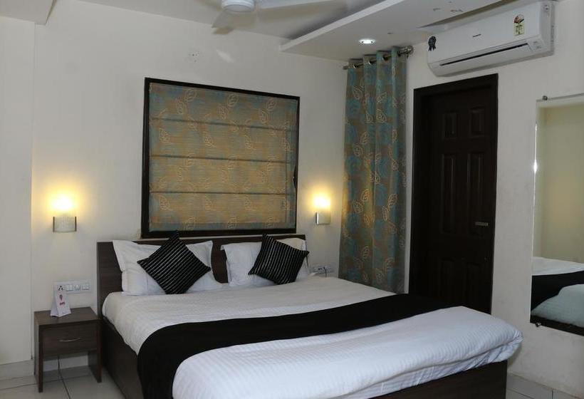 Hotel Skippers Inn 3