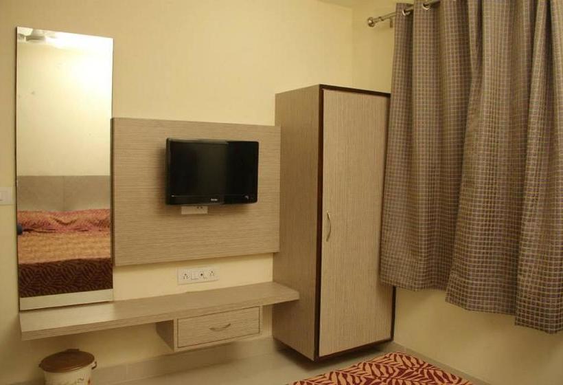 Hotel Skippers Inn 6