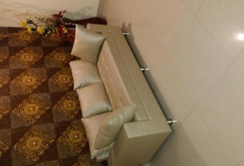 Hotel Jsr Continental 13