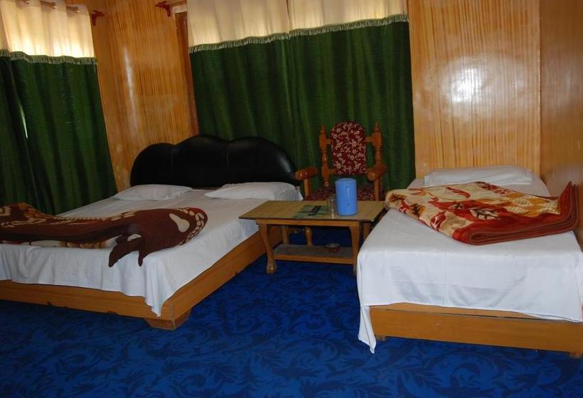 Hotel Green Chinar 1