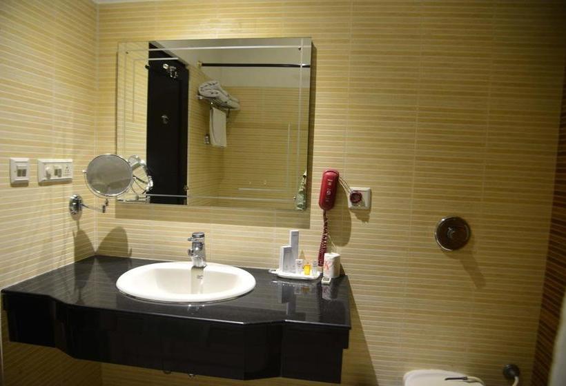 Hotel Krishna Continental 15