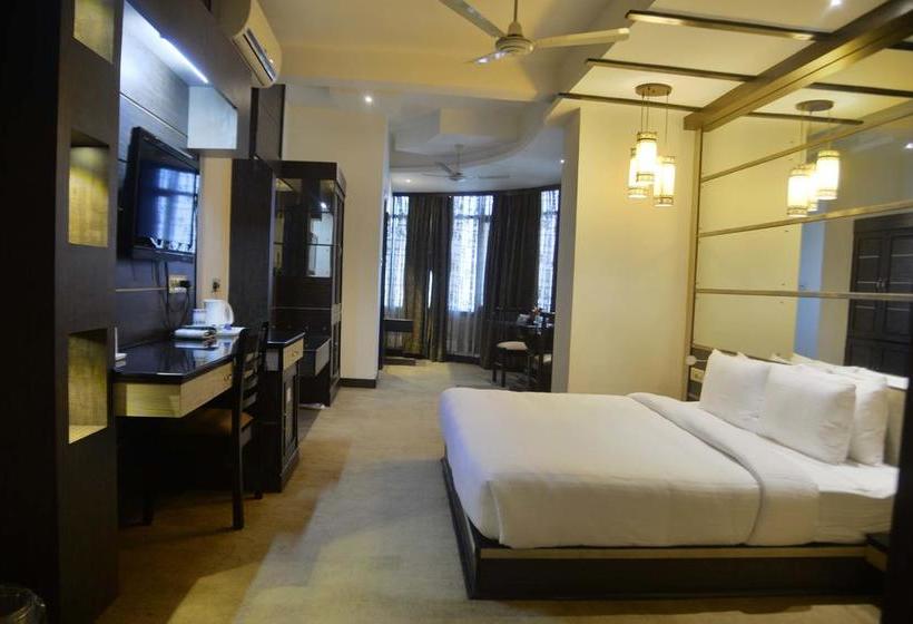 Hotel Krishna Continental 18