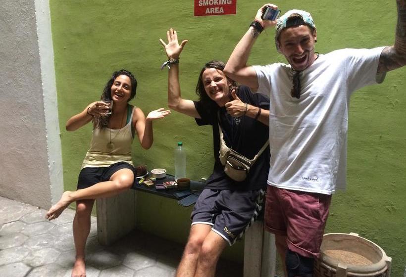 Red Lollipop Hostel Chennai 17