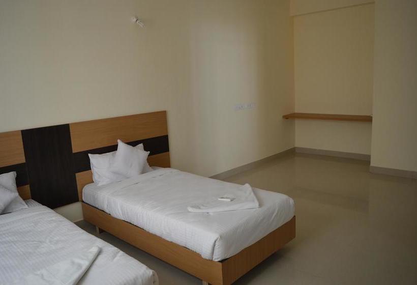 Hotel Serene Nest 16