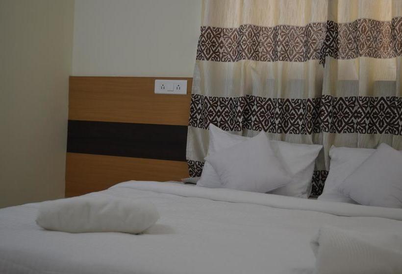 Hotel Serene Nest 17