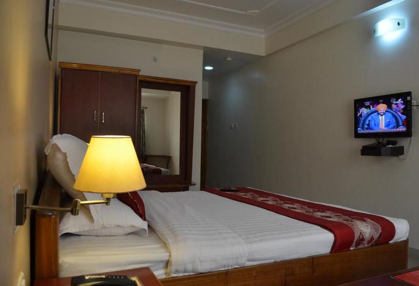 Hotel Rajdhani Regency 19