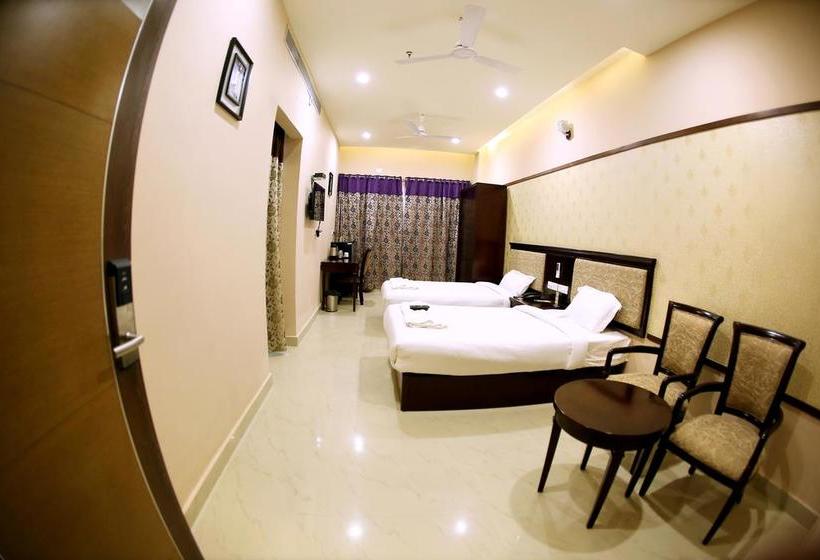 Hotel Sitara Grand Ramchandrapuram 1