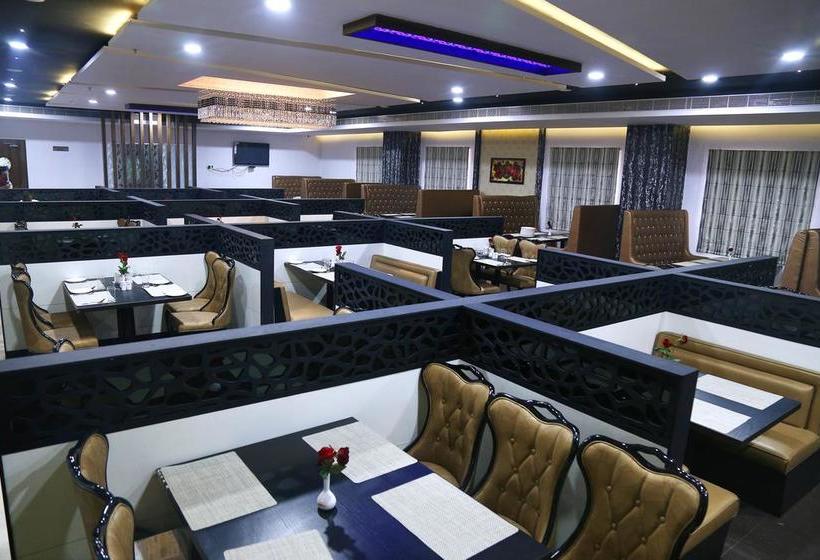 Hotel Sitara Grand Ramchandrapuram 7