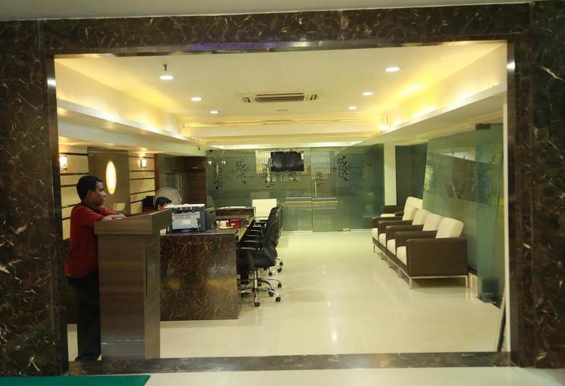 Hotel Swagath Grand A.s. Rao Nagar 16
